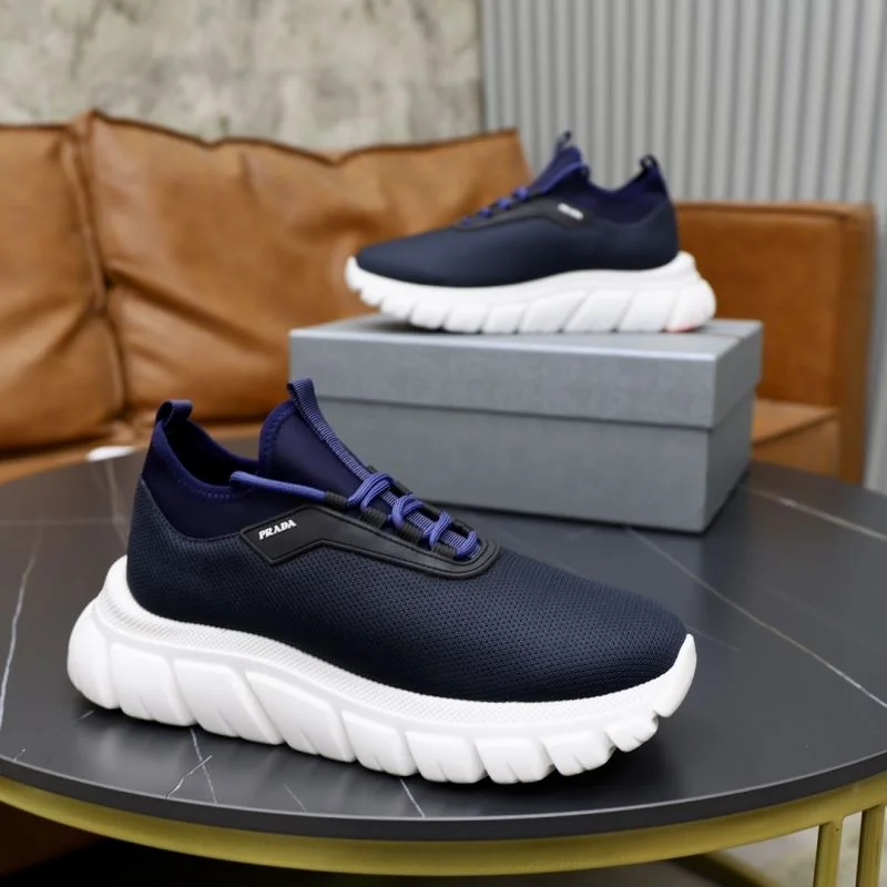 Prada Low Shoes UrbanStyle 35672