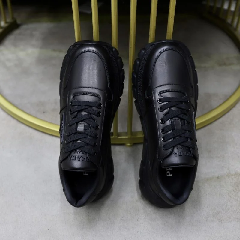 FashionForward Prada Low Shoes 35671