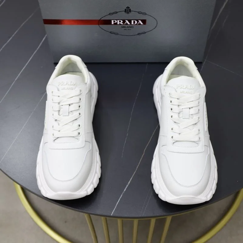 Prada Low Shoes EasyCare 35673
