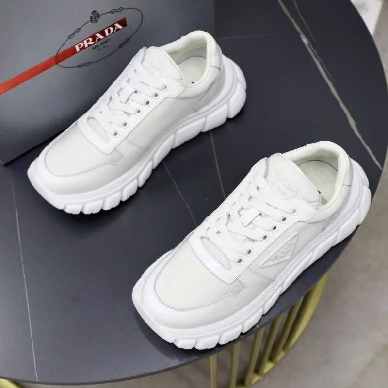 Prada Low Shoes Tailored 35667