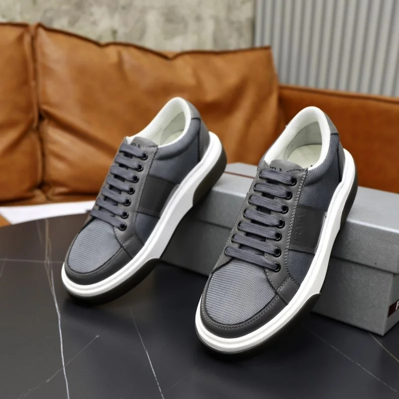 Prada Low Shoes FreshLook 35666