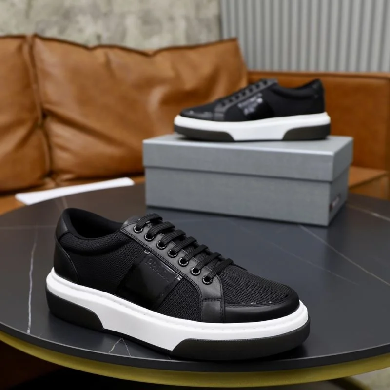 Upgraded Prada Low Shoes 35663