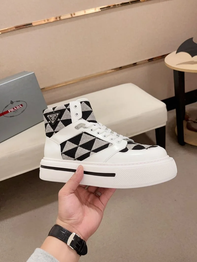 Prada Low Shoes RelaxedFit 35660