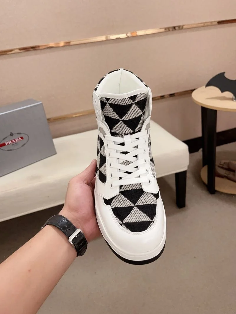 Prada Low Shoes UrbanChic 35656