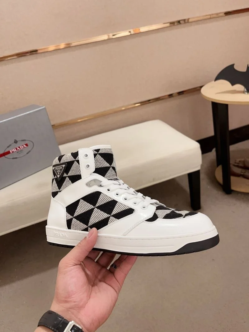 Prada Low Shoes UrbanChic 35656