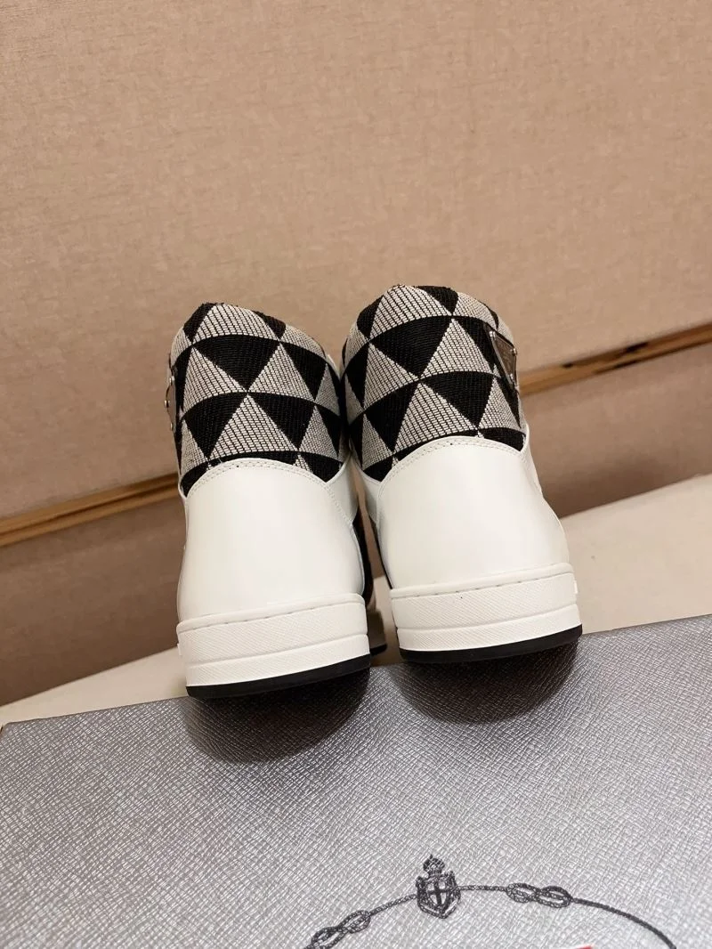 Prada Low Shoes UrbanChic 35656
