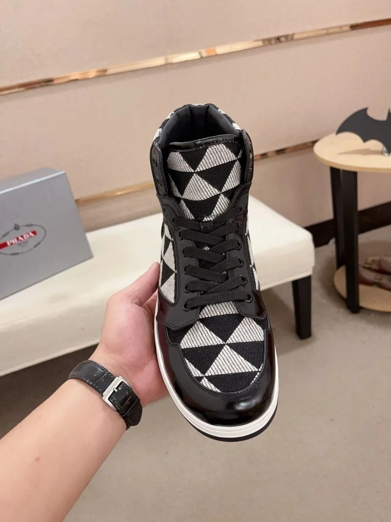 Prada Low Shoes Practical 35650