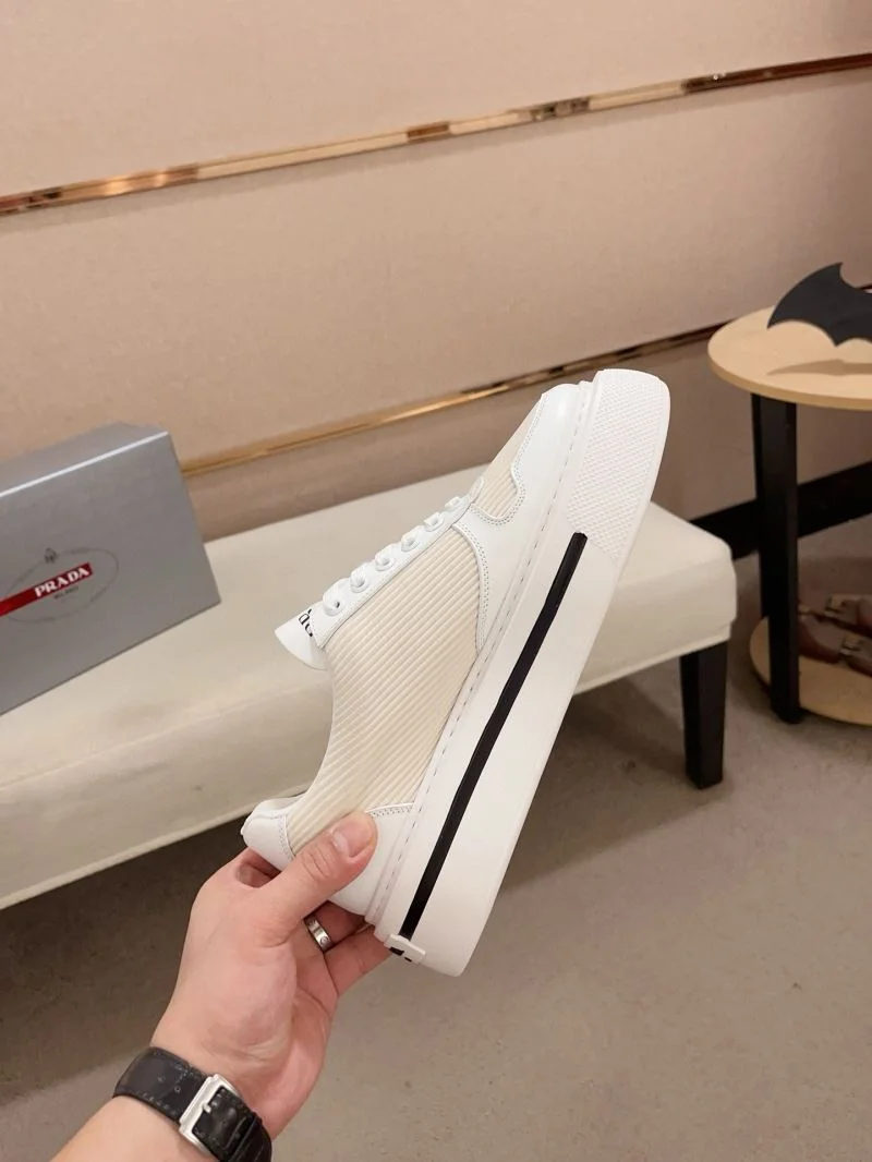 Youthful Prada Low Shoes 35633