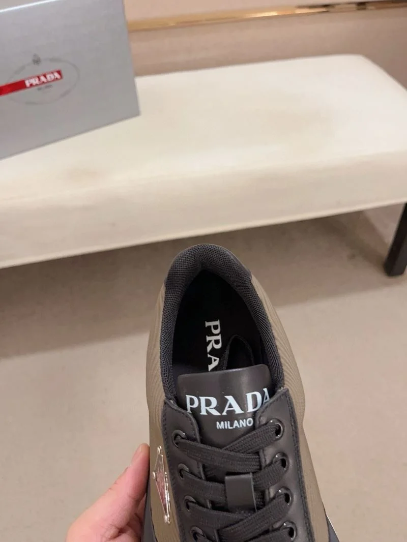 Breathable Prada Low Shoes 35642