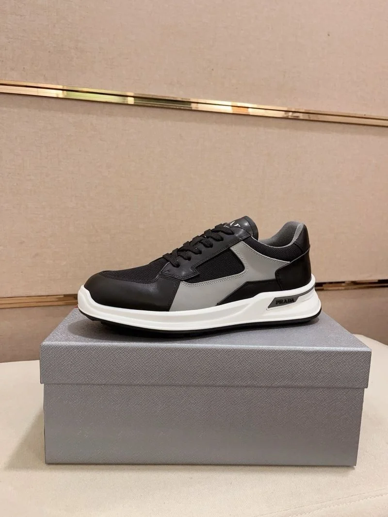Original Prada Low Shoes 35659