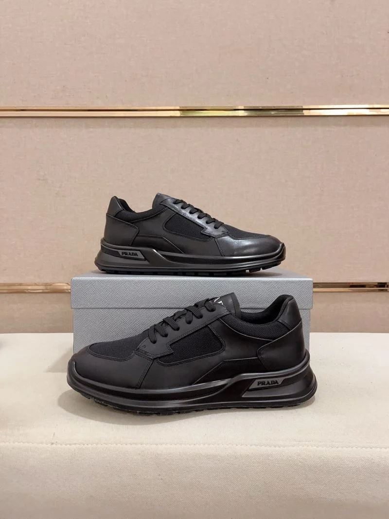 Functional Prada Low Shoes 35649