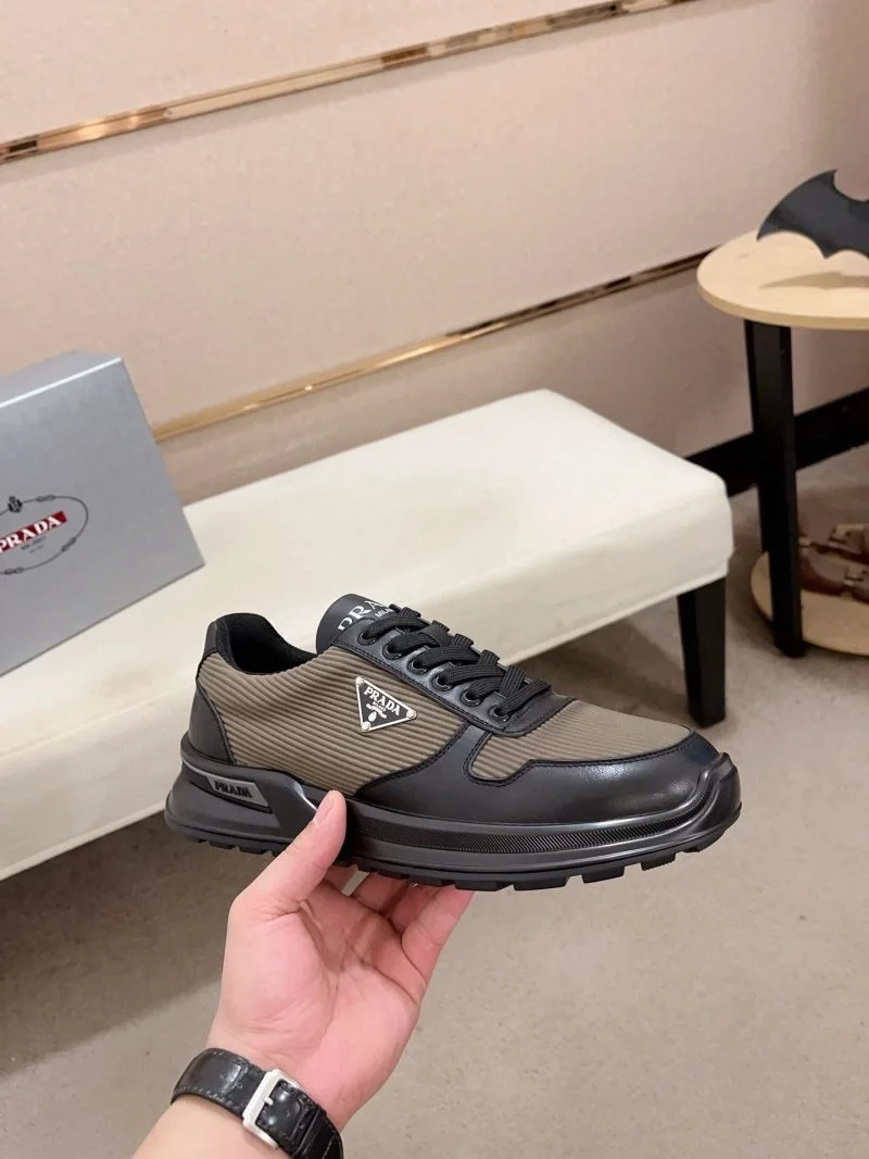 Prada Low Shoes MultiPurpose 35654