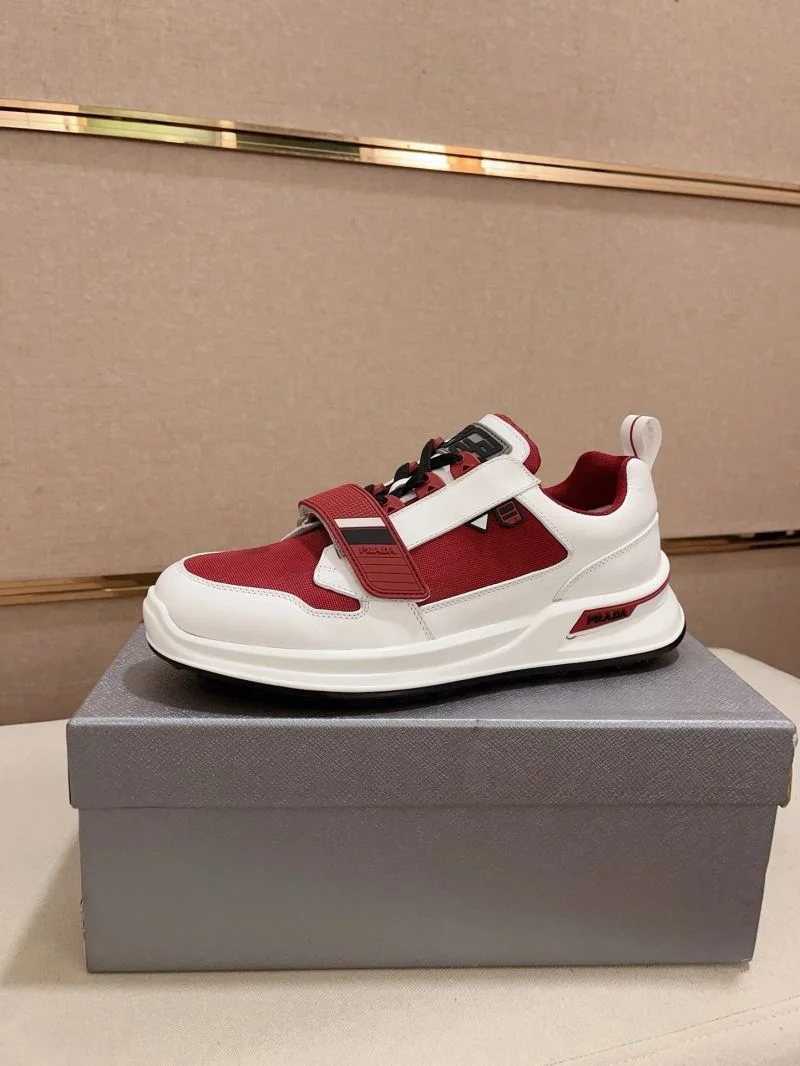 Prada Low Shoes Comfortable 35635