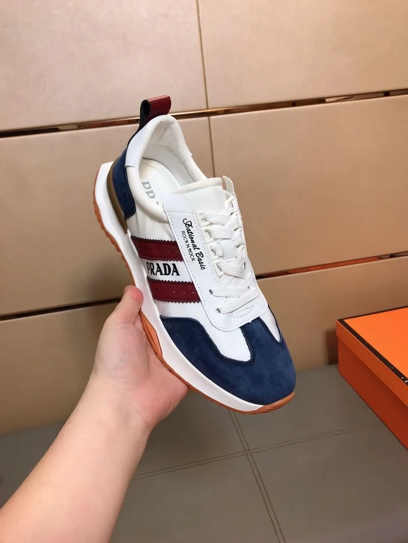RelaxedFit Prada Low Shoes 35645