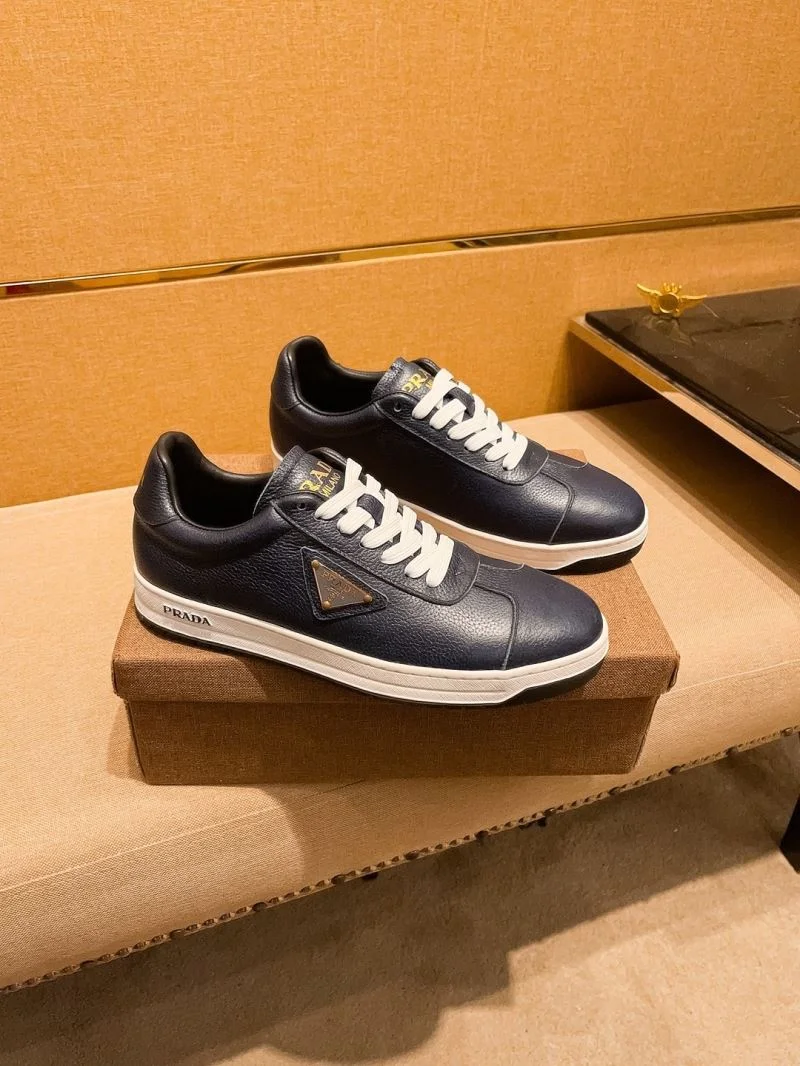 ComfortFit Prada Low Shoes 35636