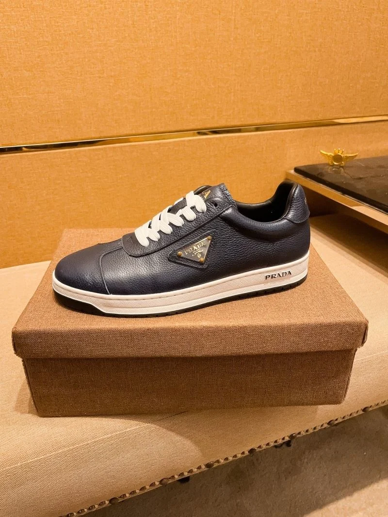 ComfortFit Prada Low Shoes 35636