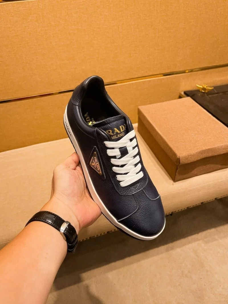 ComfortFit Prada Low Shoes 35636