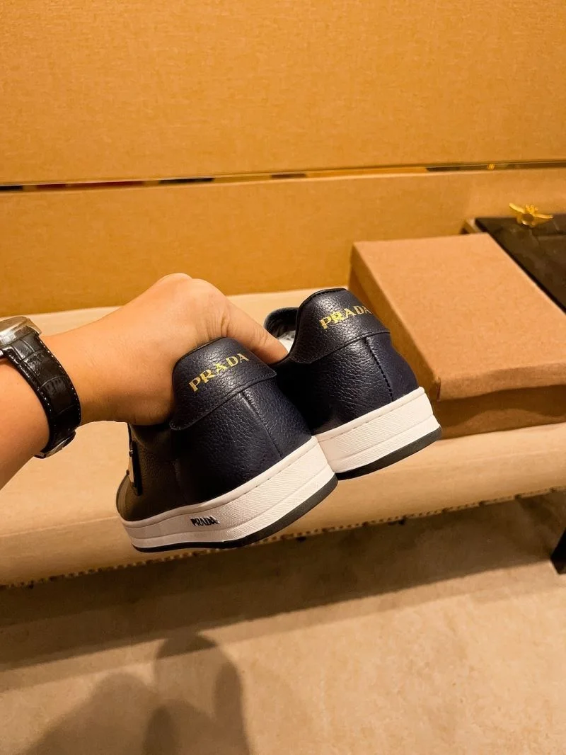 ComfortFit Prada Low Shoes 35636