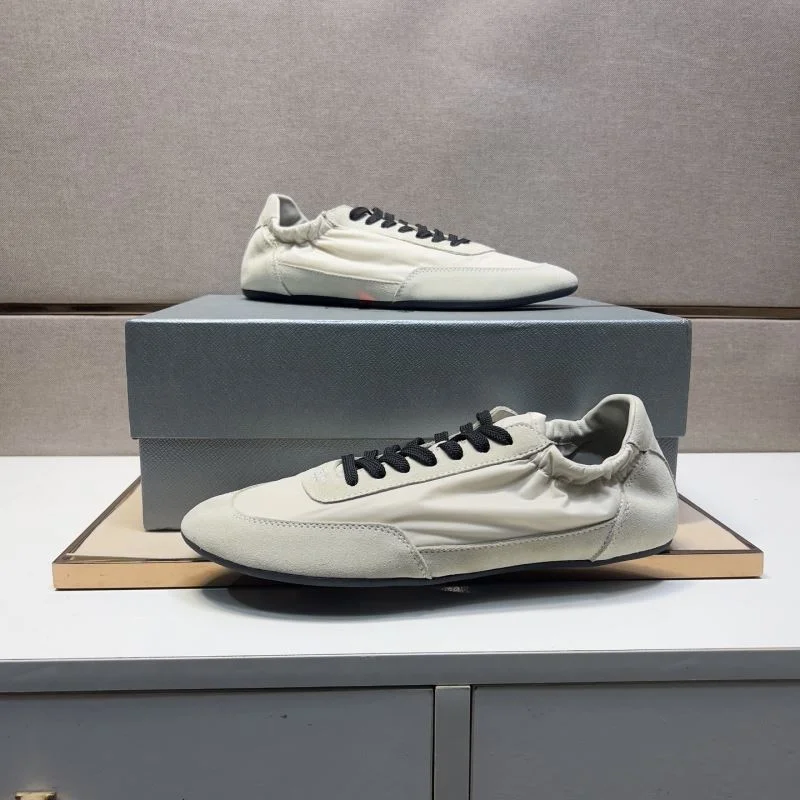 TechFriendly Prada Low Shoes 35632