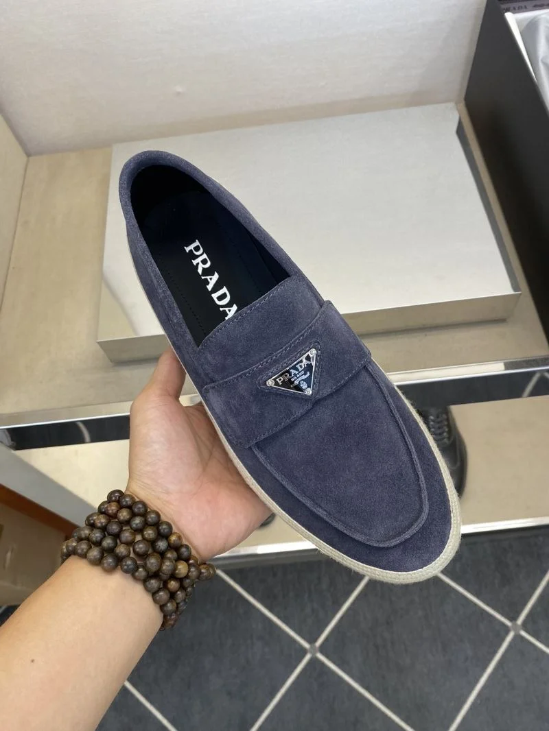 Prada Low Shoes MultiPurpose 35623
