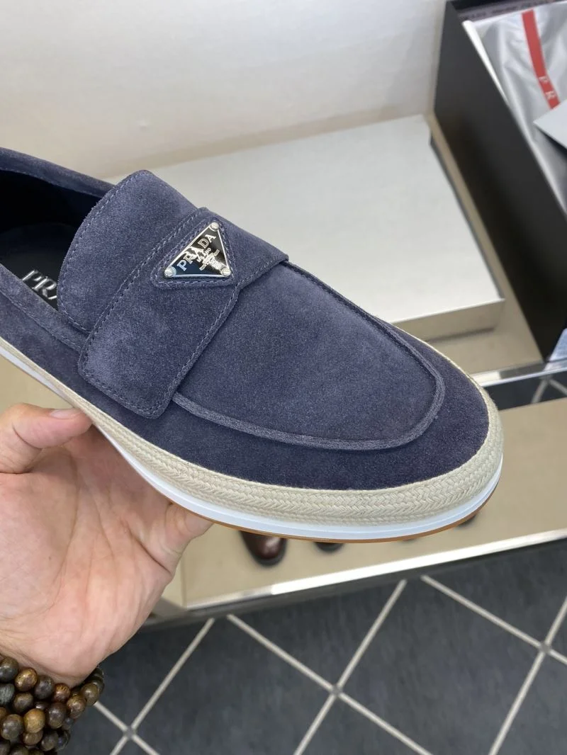 Prada Low Shoes MultiPurpose 35623