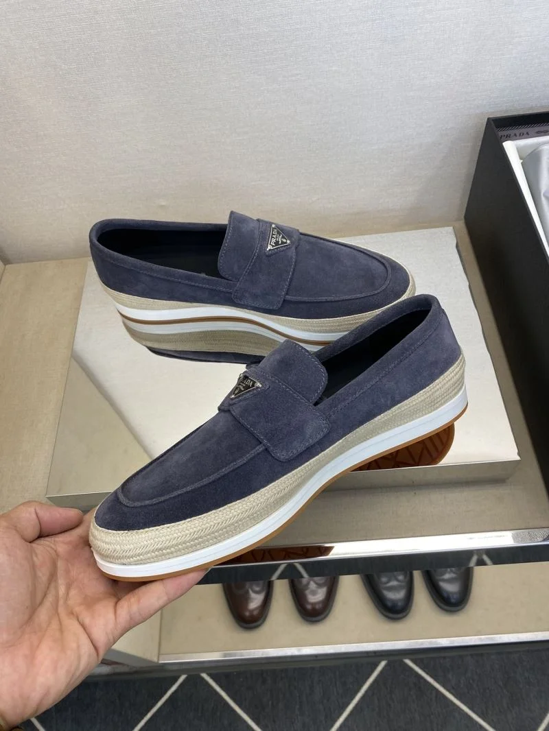 Prada Low Shoes MultiPurpose 35623