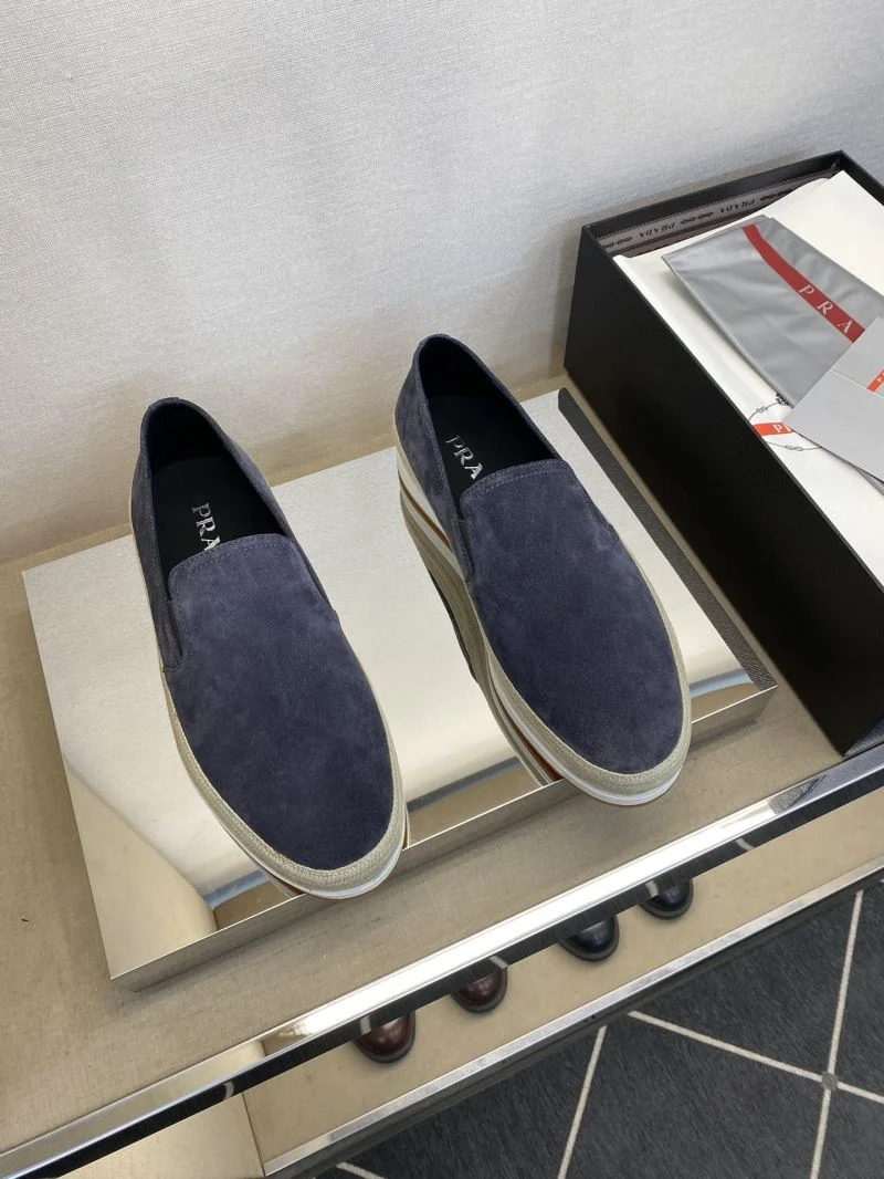 Prada Low Shoes RelaxedFit 35601