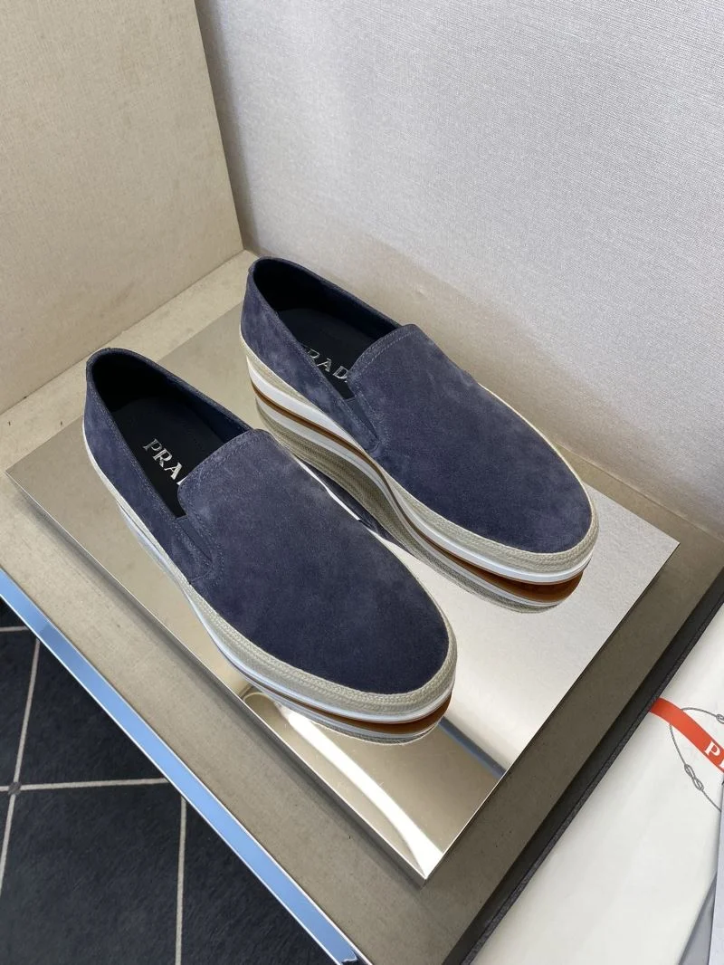 Prada Low Shoes RelaxedFit 35601
