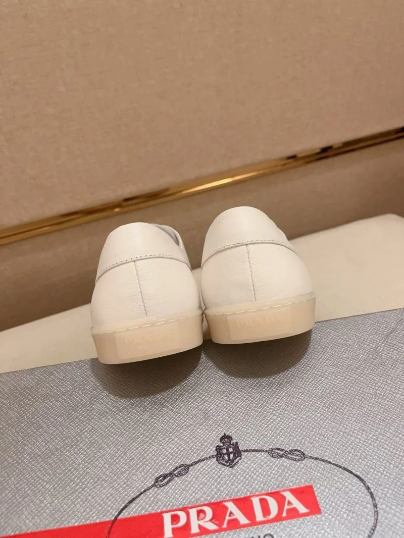 Prada Low Shoes Functional 35599