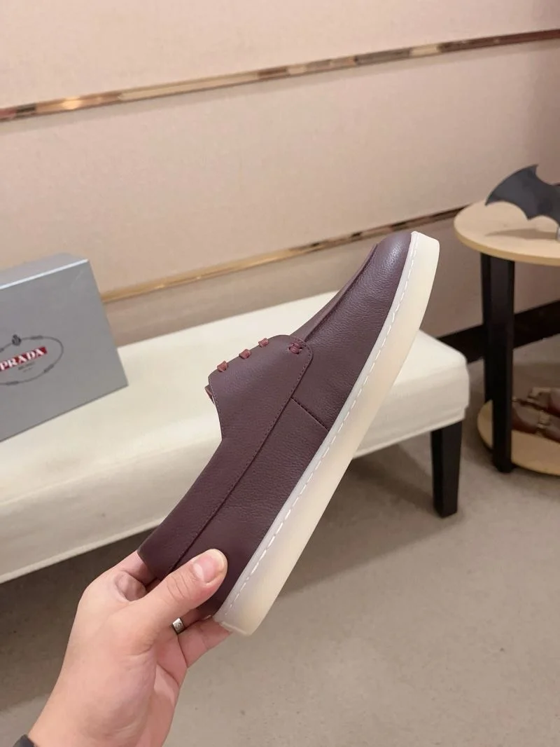 Prada Low Shoes Vibrant 35591