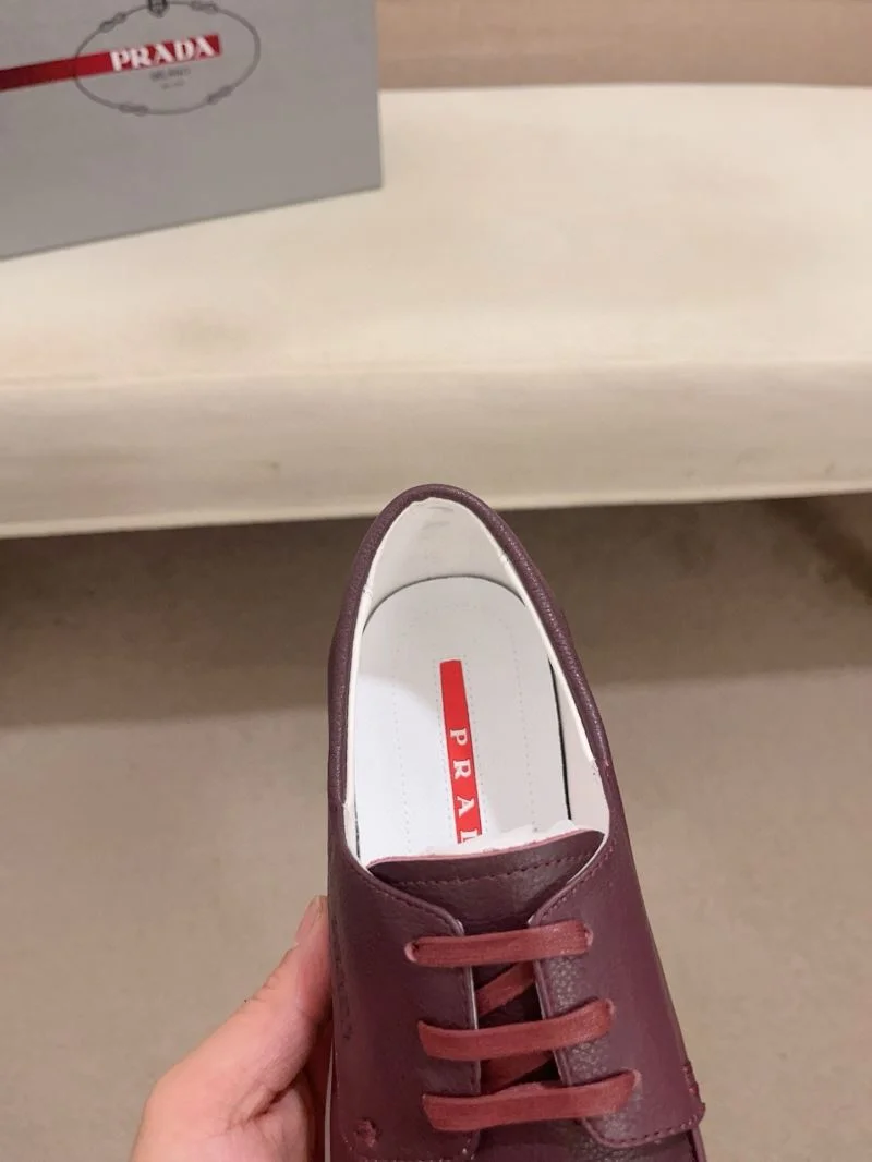 Prada Low Shoes Vibrant 35591