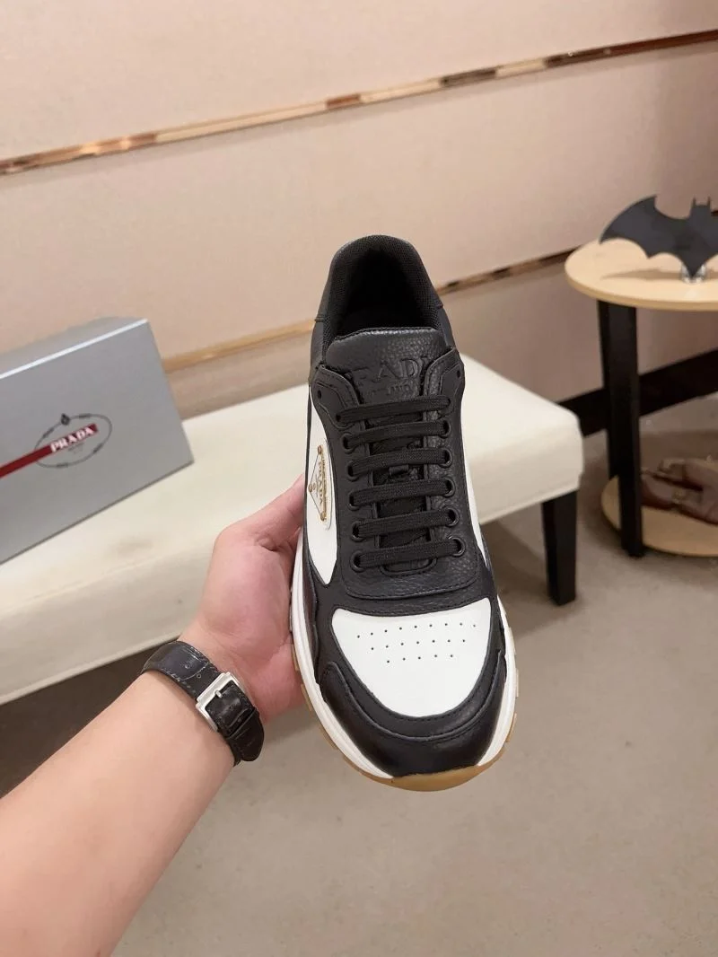 Prada Low Shoes Premium 35612