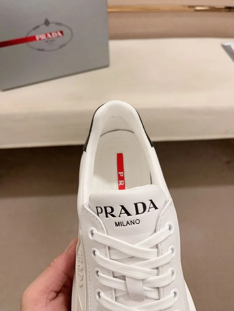 ComfortFit Prada Low Shoes 35613