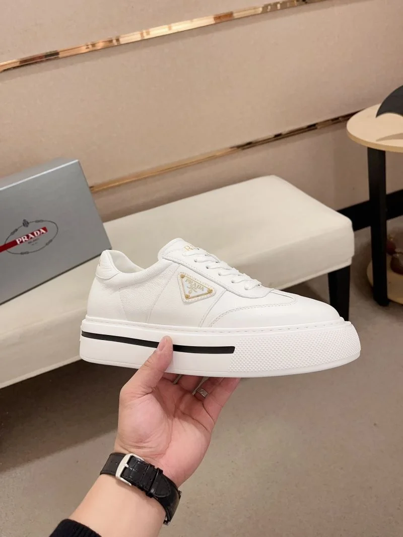 MultiPurpose Prada Low Shoes 35604