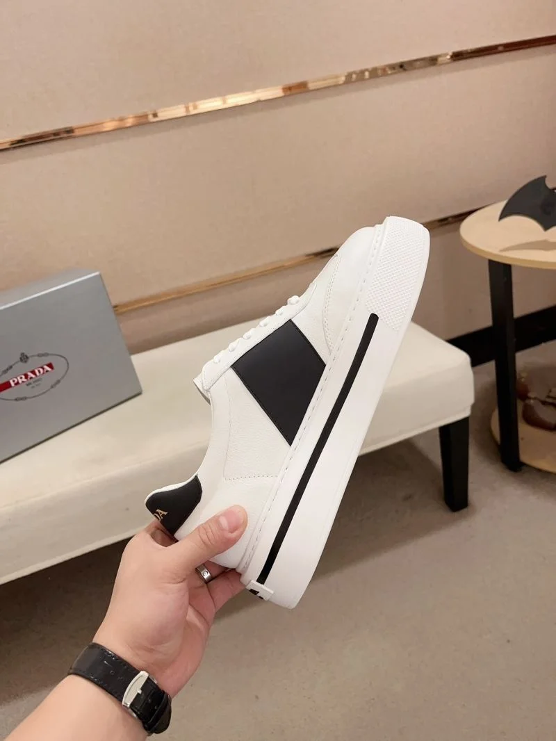 Prada Low Shoes Upgraded 35600