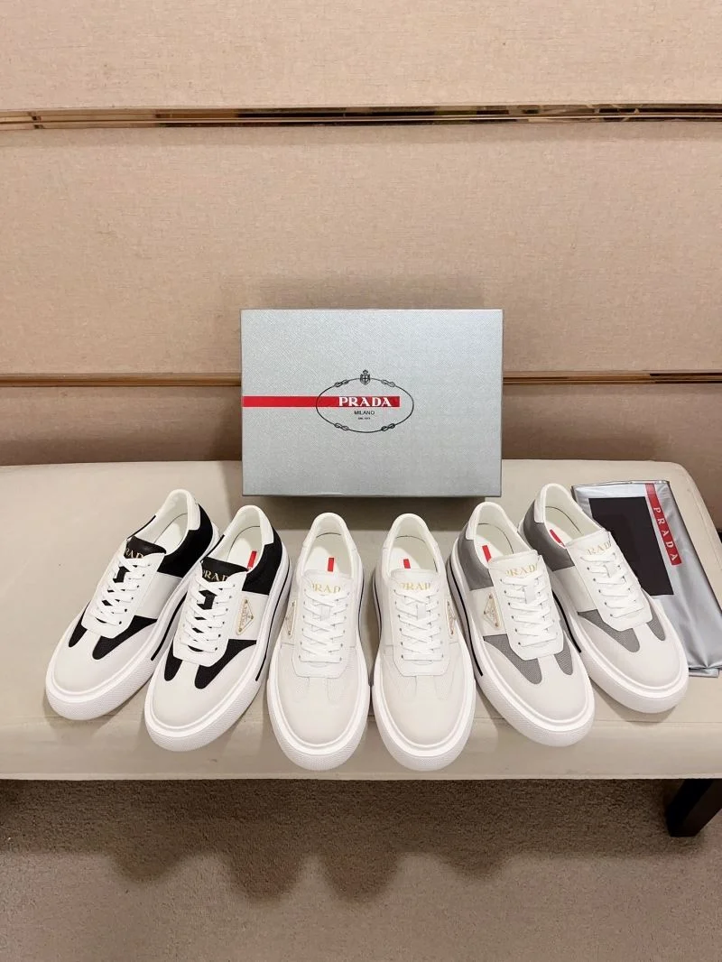 Prada Low Shoes WaterResistant 35611
