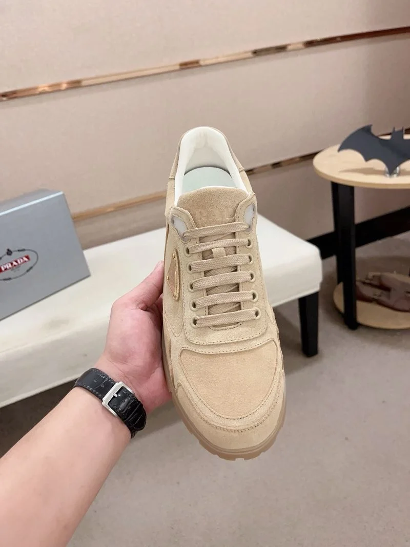 Cozy Prada Low Shoes 35588
