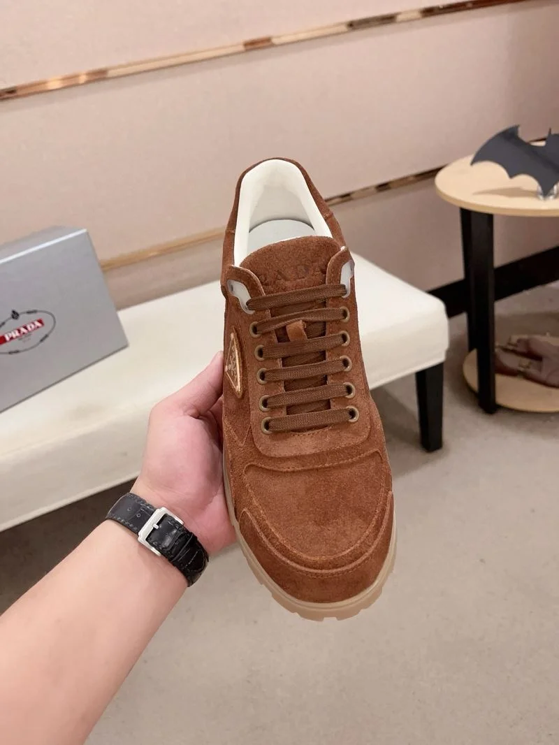 Compact Prada Low Shoes 35595