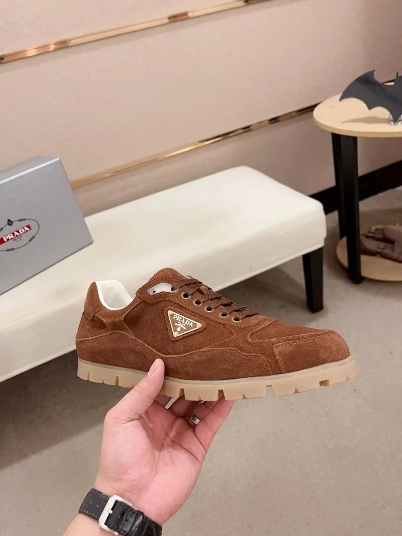 Compact Prada Low Shoes 35595