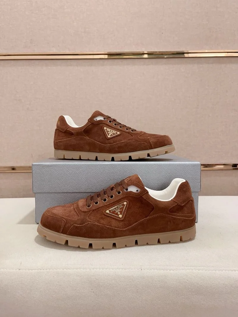 Compact Prada Low Shoes 35595