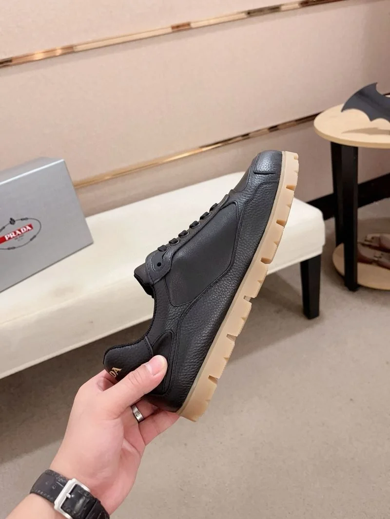 Efficient Prada Low Shoes 35589