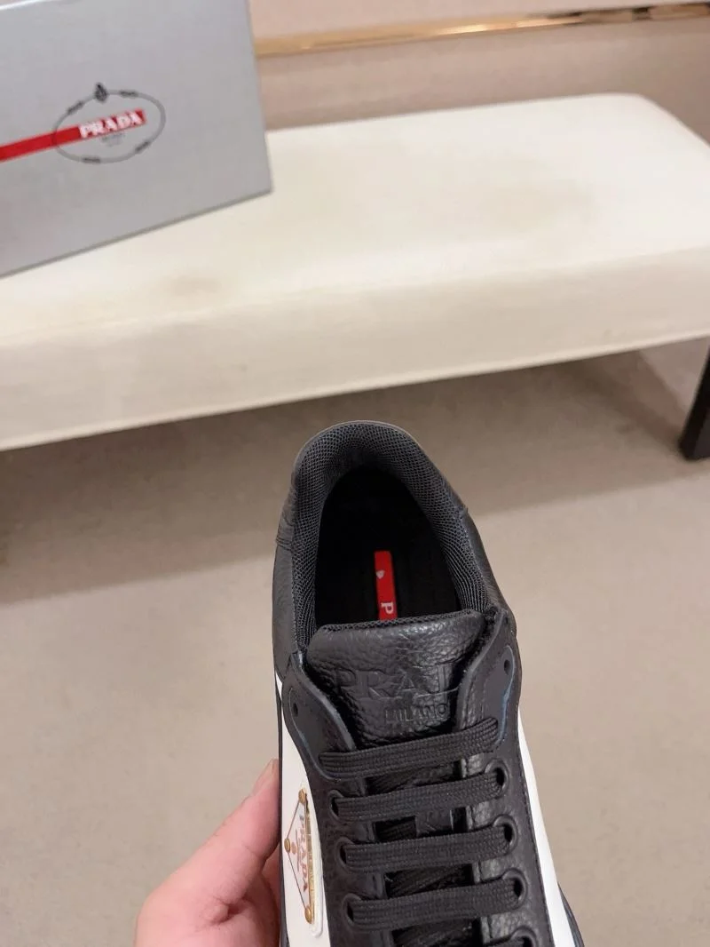 ModernLook Prada Low Shoes 35585