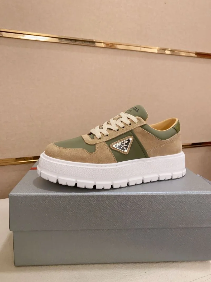 Prada Low Shoes Casual 35558