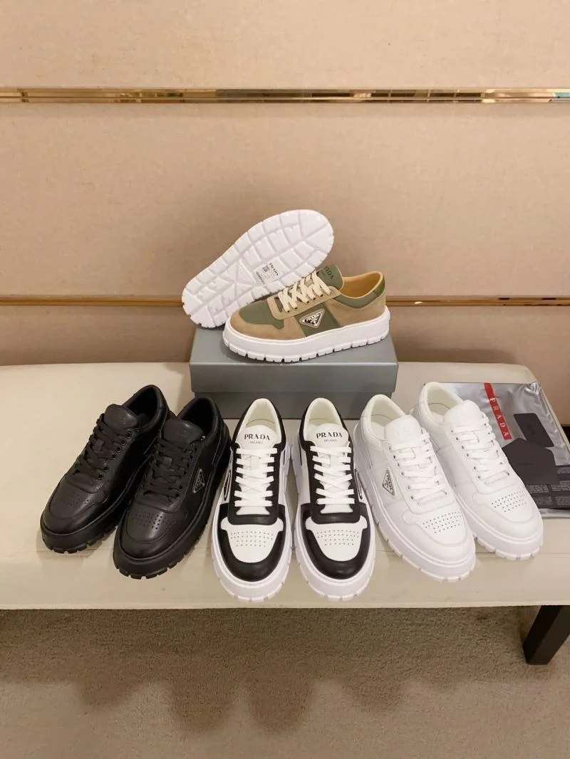 Prada Low Shoes Casual 35558