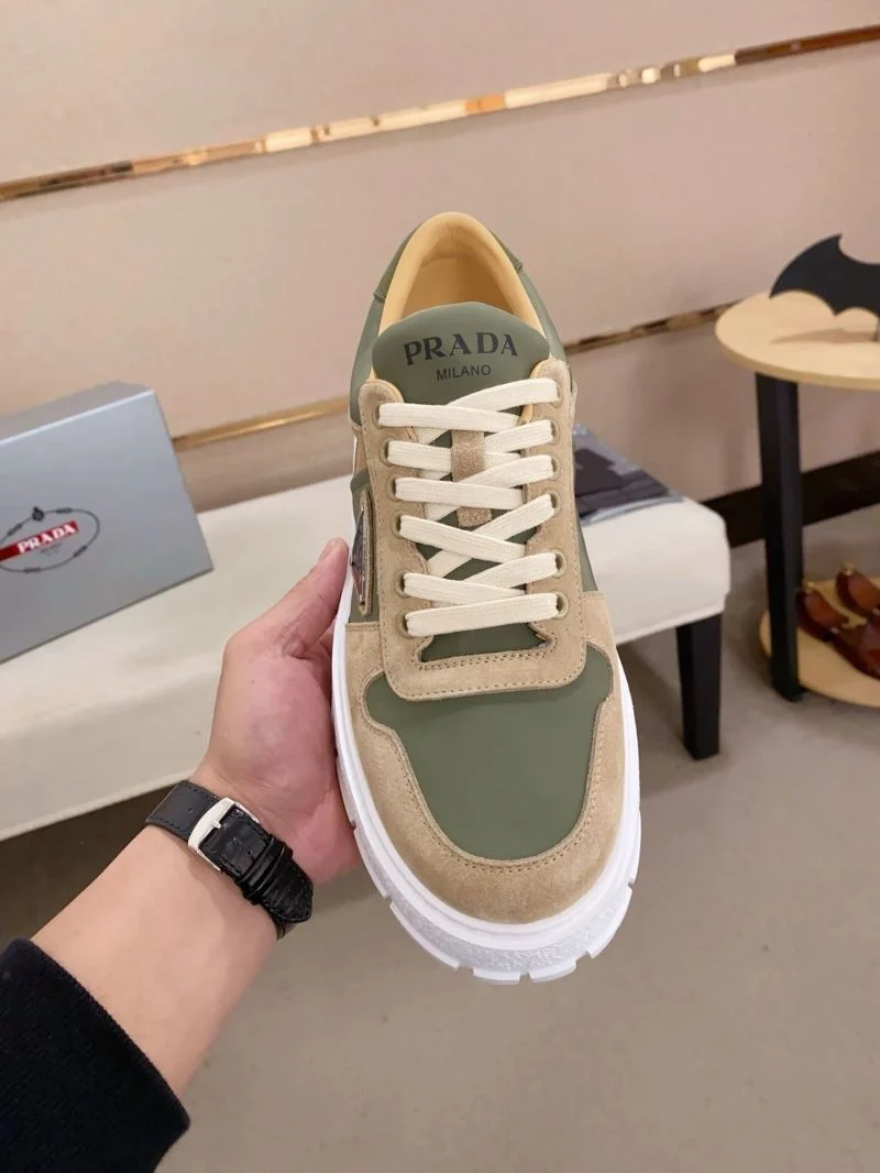 Prada Low Shoes Casual 35558