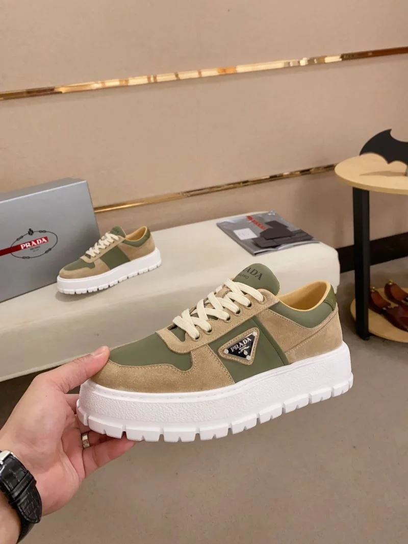 Prada Low Shoes Casual 35558