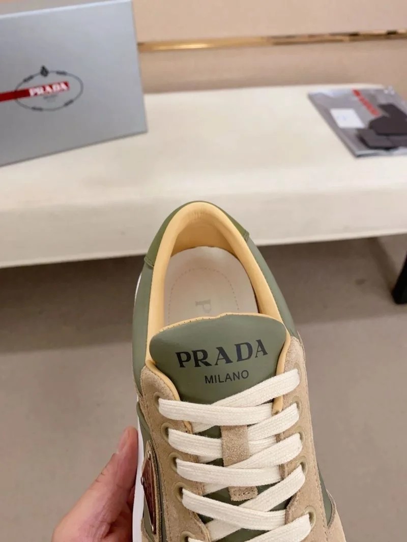 Prada Low Shoes Casual 35558