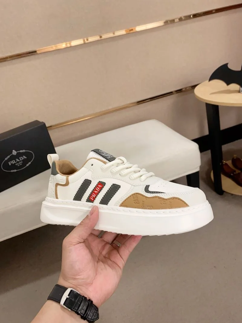 Prada Low Shoes Chic 35575