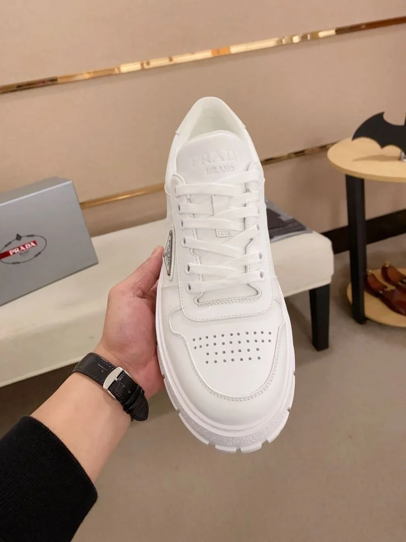 Prada Low Shoes Compact 35556