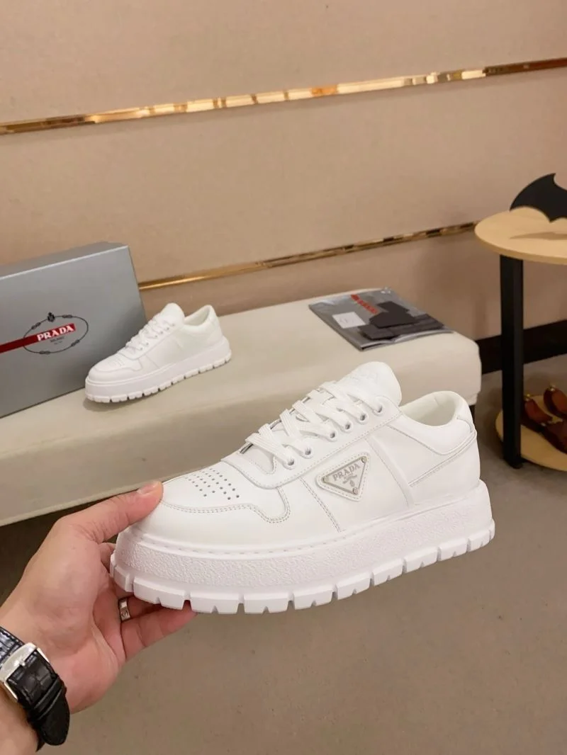 Prada Low Shoes Compact 35556